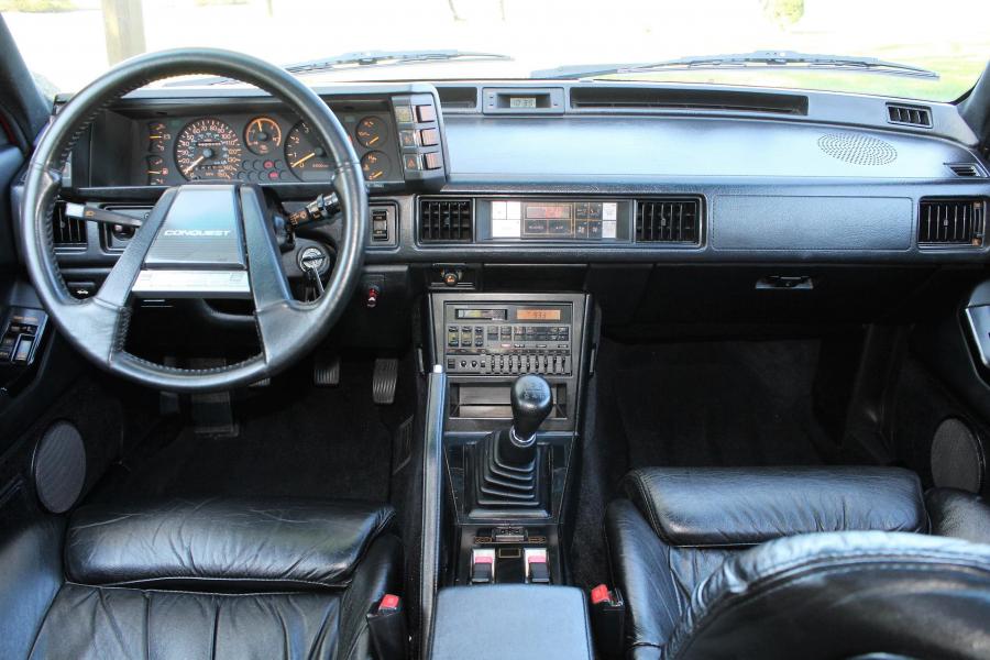 Торпедо Chrysler Conquest TSi 1987 года  (фото 51 из 137)